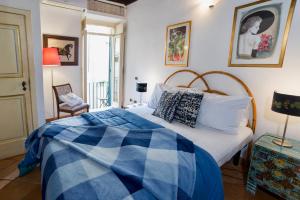 Posteľ alebo postele v izbe v ubytovaní Trevi fountain apartment