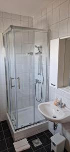 Koupelna v ubytování Apartmani Melia