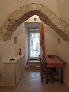 Fotografia z galérie ubytovania La casa degli artisti v destinácii Ostuni