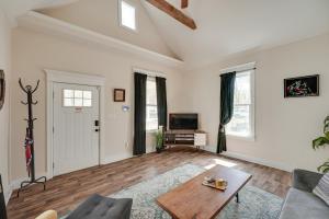 Billede fra billedgalleriet på Springfield Home Less Than half Mi to Commercial Street! i Springfield