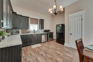 Billede fra billedgalleriet på Springfield Home Less Than half Mi to Commercial Street! i Springfield + 20 billeder