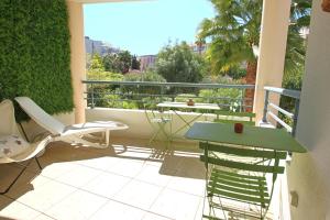 Fotografia z galérie ubytovania Apartement rénové 2 chambres au Palm Beach v Cannes