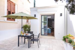 Patio nebo venkovní prostory v ubytování B&B Lu Cuccuviu