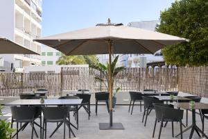 Restauracja lub miejsce do jedzenia w obiekcie Stic Urban Hotel & SPA