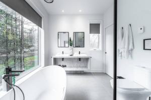 Gallery image of Chalet Vintersaga Mont Tremblant in La Conception +37 photos