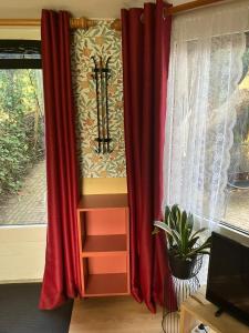 Photo de la galerie de l'établissement B en B Op Steendam, Tuinkamer onder de appelboom, à Steendam