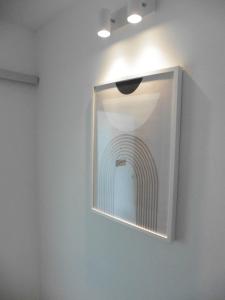 een afbeelding van een tunnel in een schilderij op een muur bij Sedan16 in Wuppertal +29 foto's