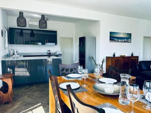 Kuchyň nebo kuchyňský kout v ubytování Appartement Clostelle