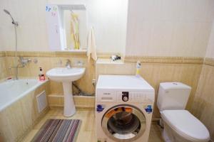 Ένα μπάνιο στο Квартира посуточно Талдыкорган