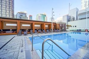a swimming pool on top of a building at 3 BR w/ parking Downtown Toronto in Toronto