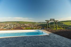 Bazén v ubytování Panorama Residence nebo v jeho okolí