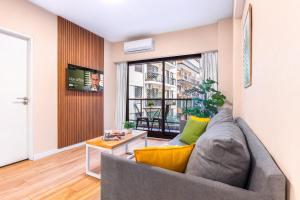 Modern Apartments in Palermo - by BueRentals的休息区