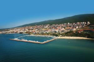 Příroda nedaleko apartmánu + 26 fotografií