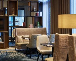 Hyatt Place Melbourne Essendon Fields的休息区