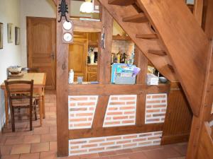 Gallery image of Lodge 9 chambres avec piscine chauffée, étang & activités au cœur de la Sologne - FR-1-491-384 in Fontaines-en-Sologne +27 photos