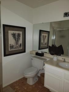 Ένα μπάνιο στο LaQuinta's FINEST Resort - Condo +12 φωτογραφίες