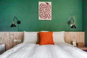 Tempat tidur dalam kamar di Chill Style Inn