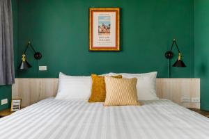 Tempat tidur dalam kamar di Chill Style Inn
