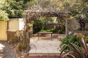 Giardino di Serenity at Smiths Beach