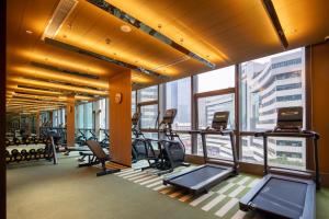 Fitness centrum a/nebo fitness zařízení v ubytování Hampton by Hilton Shenzhen Nanshan Science and Technology Park
