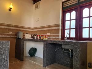 Kuchyň nebo kuchyňský kout v ubytování Ama HomeStay Guest Colombo