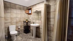 Koupelna v ubytování Casa Miret de Mur