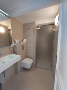 Koupelna v ubytování Hotel Marbel