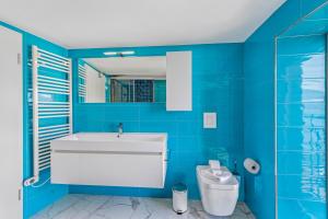 Bagno di Red View Apartment - Happy Rentals