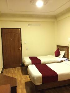 Uma cama ou camas num quarto em Trekkers Home