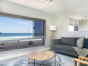 Nespecifikovaný výhled na moře nebo výhled na moře při pohledu z apartmánu