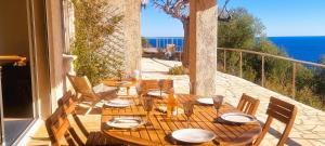 Φυσικό τοπίο κοντά σε αυτή η βίλα +18 φωτογραφίες