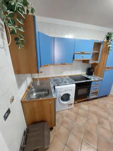 Kuchyň nebo kuchyňský kout v ubytování SWEETY LELE HOUSE