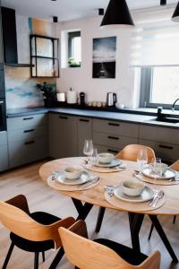 A kitchen or kitchenette at Zafír Home Még 15 kép