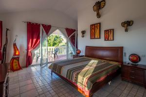 Posteľ alebo postele v izbe v ubytovaní Villa Sarah + 22 fotografií