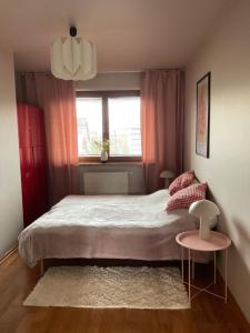 Posteľ alebo postele v izbe v ubytovaní Apartament z widokiem na góry. Taras. Parking free