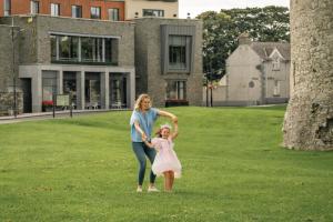 Os clientes hospedados em Trim Castle Hotel