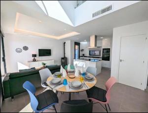 Kuchyň nebo kuchyňský kout v ubytování R-53 Montesinos Oasis