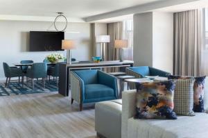 Posezení v ubytování Hyatt Regency O'Hare Chicago