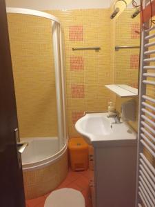 Koupelna v ubytování Guesthouse Punta Mira - Beachfront + 37 fotografií