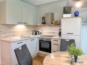 Dapur atau dapur kecil di Residenz Seestern Wohnung 02