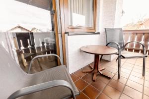 Istumisnurk majutusasutuses Hotel-Restaurant Zum Schwalbennest