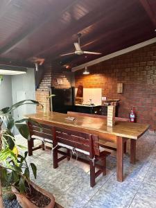 Kuchyň nebo kuchyňský kout v ubytování Mandua + 80 fotografií