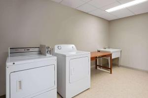 Fotografie z fotogalerie ubytování Travelodge by Wyndham Fort McMurray v destinaci Fort McMurray