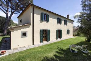 Vonkajšia záhrada v ubytovaní VILLA SAN PIETRO