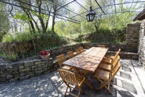 Vonkajšia záhrada v ubytovaní VILLA SAN PIETRO