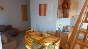 Apartmani MiM的休息区