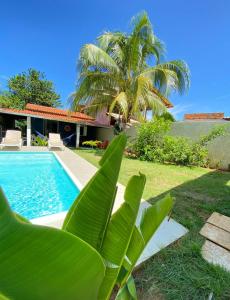 Villa con piscina y casa en Casa Amora em Imbassaí en Mata de Sao Joao