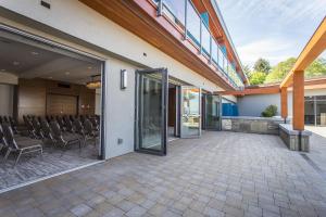 Balkón nebo terasa v ubytování Qualicum Beach Inn