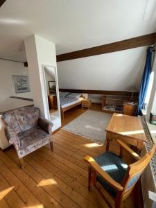Posezení v ubytování Landhaus up de Warft - Friesenrose