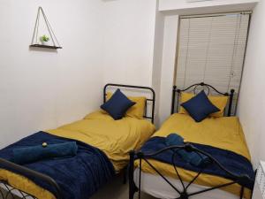 Katil atau katil-katil dalam bilik di Luxury Modern Central London - London Bridge - Westminster - 2 Bed Stylish Apartment